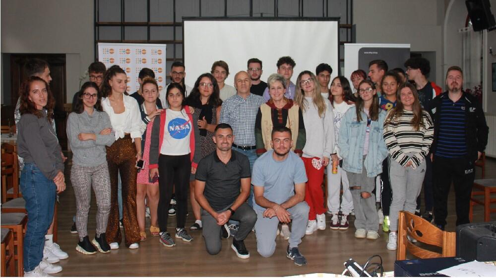 22 young people from 6 regions of Albania came together representing their communities and marginalized groups